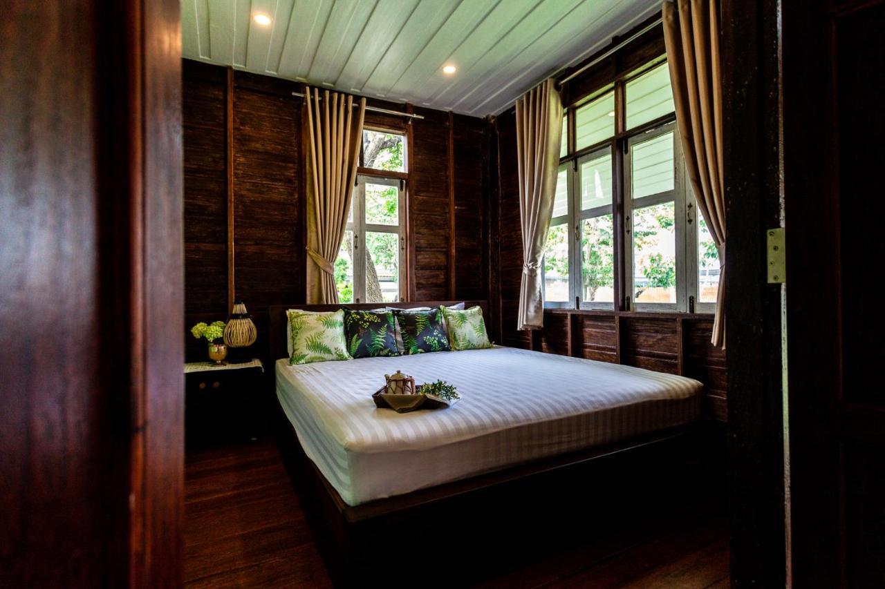 Baan Suan Krung Kao Hotell Ayutthaya Eksteriør bilde