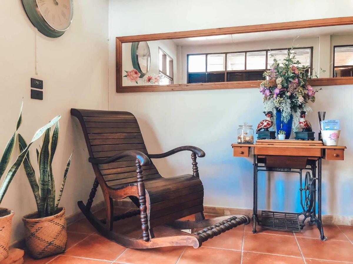 Baan Suan Krung Kao Hotell Ayutthaya Eksteriør bilde