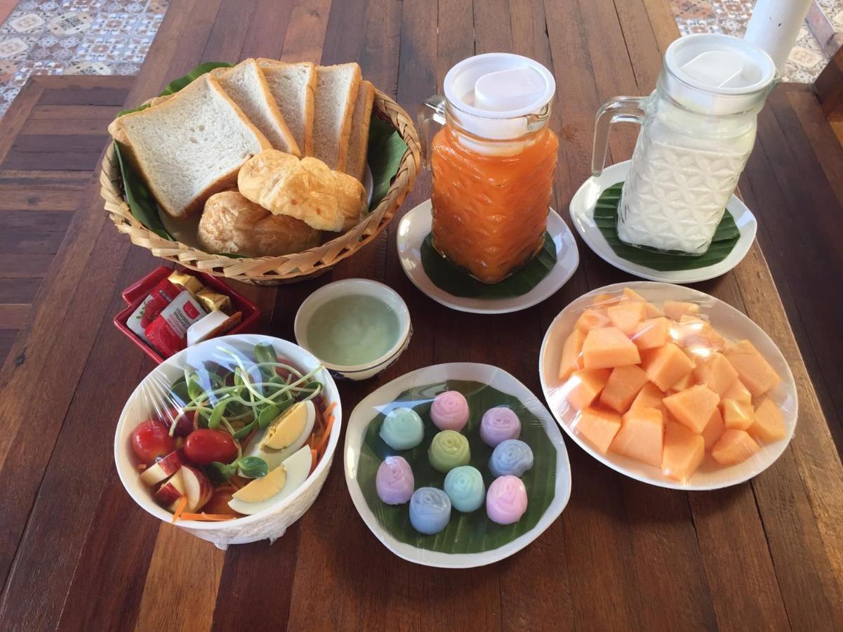 Baan Suan Krung Kao Hotell Ayutthaya Eksteriør bilde