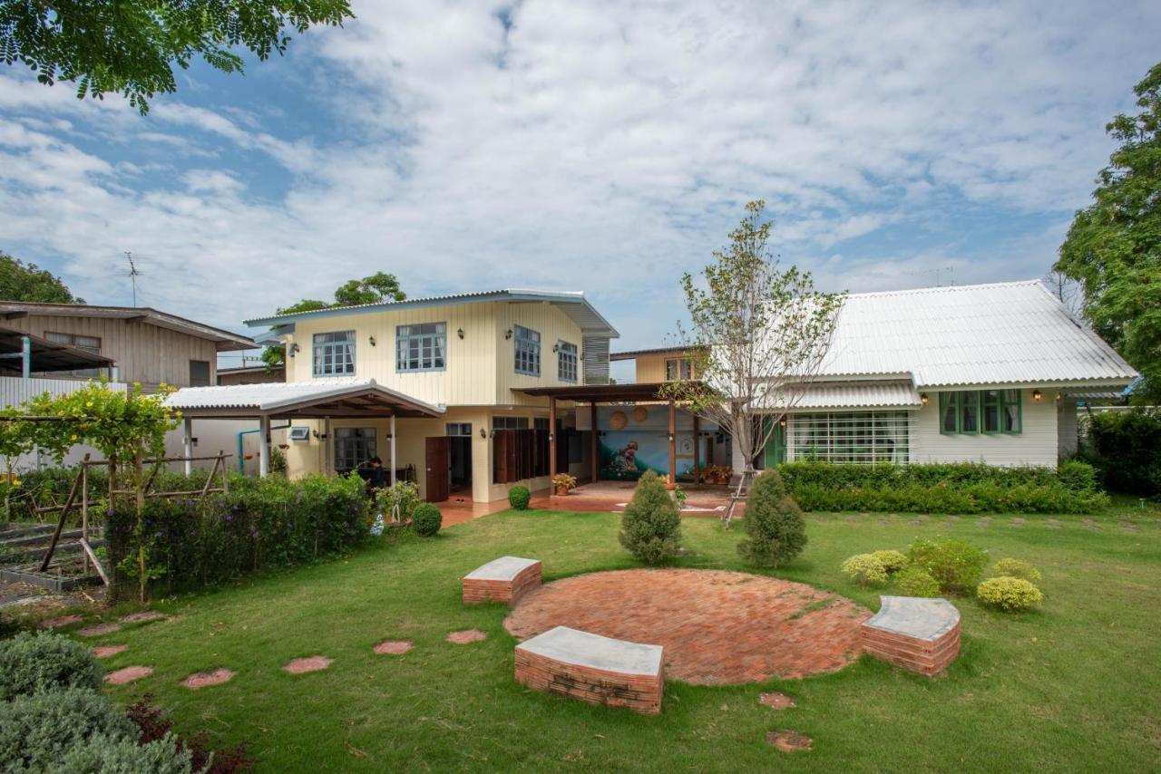 Baan Suan Krung Kao Hotell Ayutthaya Eksteriør bilde